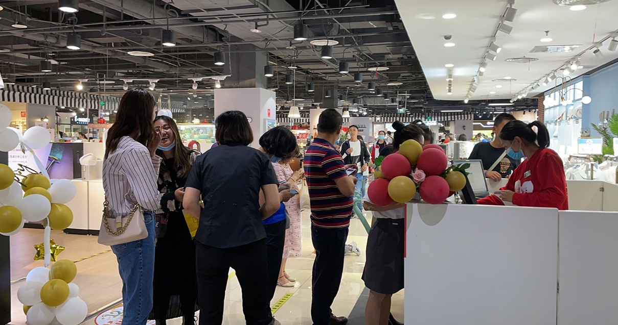 昆明尊龙凯时百货